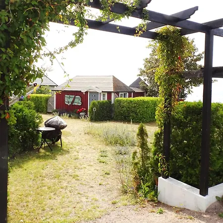 1C, Foersta Parkett, 50M Till Badstrand Byxelkrok Exterior photo