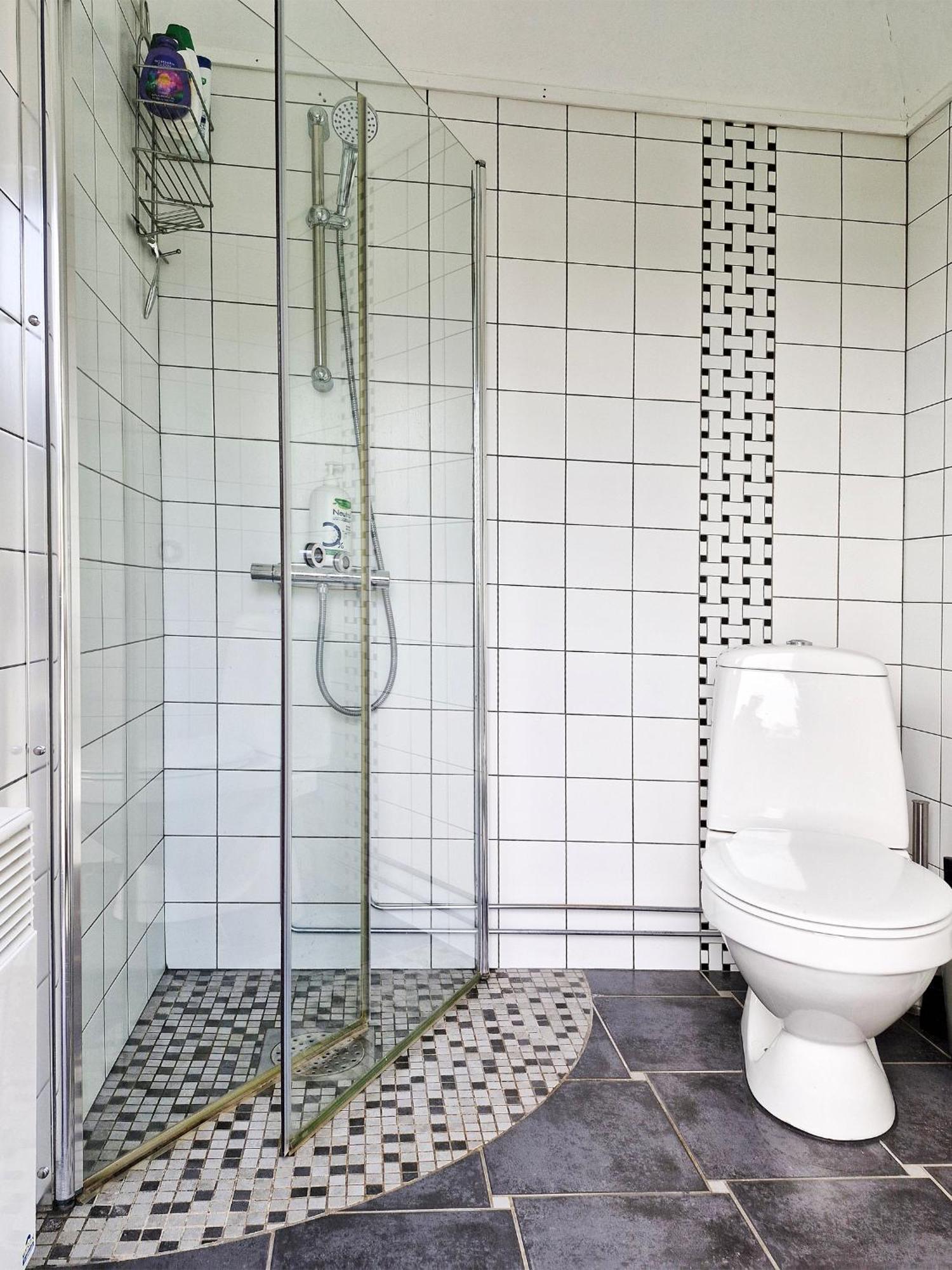 1c, Foersta Parkett, 50m Badstrand Ferienhaus *